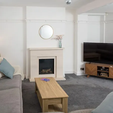 Lägenhet 4-bedroom Sleeps 8 Fast Wifi Harrogate